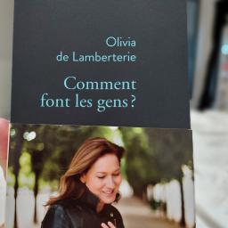 Olivia de Lamberterie parle de son roman "Comment font les gens ?"