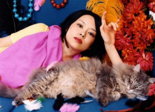 In bed with Miho Hatori (Un Poco Bertrand)