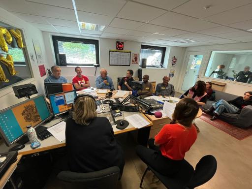 "Ca ne tient plus !" : il y a urgence pour les associations en France