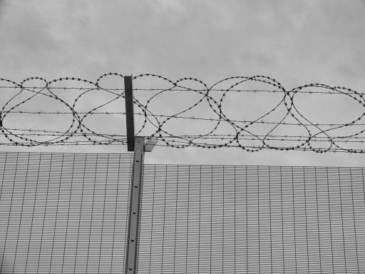 Entre les murs du centre de rétention administrative de Rennes // L'info du jour, deux recommandations, etc.