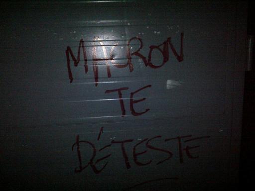 Macron te déteste