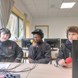 Lycée agricole St Aubin du Cormier - Première AP (Aménagements Paysagers) et Première CGEA (Conduite et gestion d'une entreprise agricole)