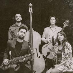 Jazz à la Harpe - Hot Club de Rennes en live session à Canal B / La vendita dell'aria par la Compagnie Akama - Clothilde Caro, itv