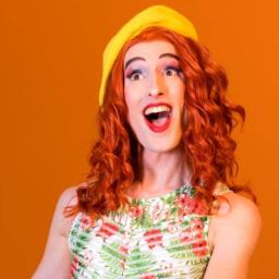 Breizh insertion sport organise Fest n' Move // La scène drag queen se dévoile au micro de Yousra