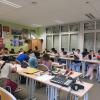 Debout 2 - Collège Les Gayeulles